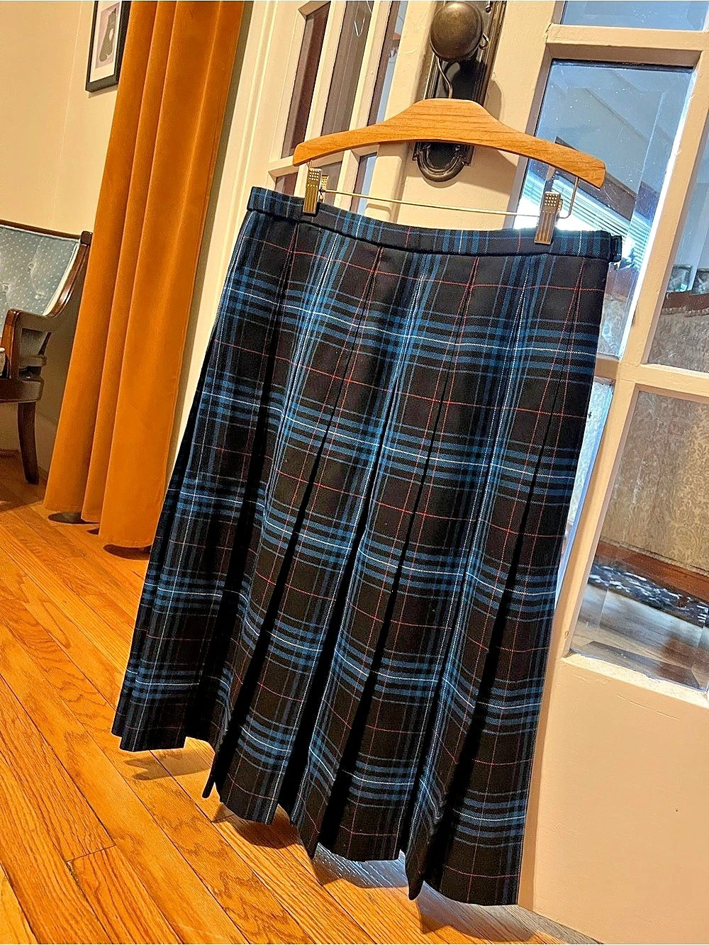 Pendleton Vintage Pendleton Wool Plaid Pleated Midi Skirt Vintage Wool Plaid - Picture 2 of 6